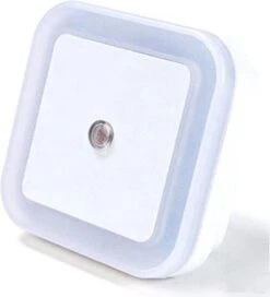 WIT NOTARO LED Nachtlampje Met Sensor - Veiligheid - Baby - Kinder - Nachtlamp - Nachtlicht - Kinderkamer - Slaapkamer - Woonkamer - Badkamer - Donker - Licht - Nacht - Nachtlampje Babykamer - Kinderlampje - Lichtsensor