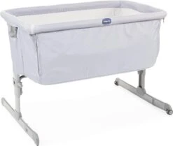 Chicco Next2Me Co-Sleeper - Babybed - Wieg - Aanschuifbed - Inclusief Wiegmatras - Grey 17 Chicco Next2Me Co-Sleeper - Babybed - Wieg - Aanschuifbed - Inclusief Wiegmatras - Grey -Baby Peuter Winkel 1200x1014 3