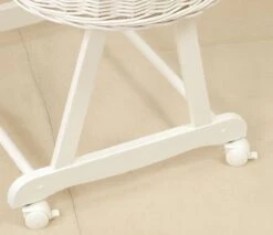 MamaLoes Rotan Wit Baby Wiegje 66755 10 MamaLoes Rotan Wit Baby Wiegje 66755 -Baby Peuter Winkel 1200x1037 1