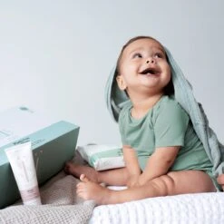 Naïf Plasticvrije Billendoekjes - Voordeelverpakking Box 8 Stuks - 54 Doekjes Per Pak - Met Natuurlijke Ingrediënten -Baby Peuter Winkel 1200x1200 104