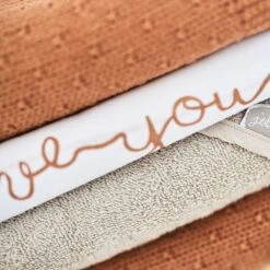 Jollein Baby Laken Ledikant 120x150cm Love You - Caramel -Baby Peuter Winkel 1200x1200 1156