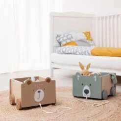 Navaris Houten Speelgoedkist Op Wielen - Opbergbox Voor Speelgoed - Inclusief Trektouw - Beer - 25,5 X 24 X 20 Cm - Bruin -Baby Peuter Winkel 1200x1200 1827