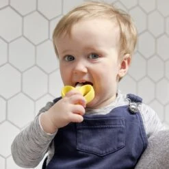 Baby Banaan Tandenborstel/bijtspeeltje – Geel - Baby Tandenborstel - Bij Doorkomende Tandjes - Tandvlees Massage - Babytandenborstel - Peuter Tandenborstel -Baby Peuter Winkel 1200x1200 2184