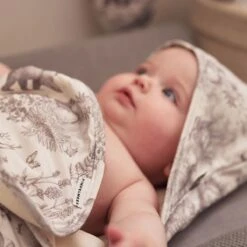 Jollein Badcape 75x75cm Pimpelmees - Forest Animals -Baby Peuter Winkel 1200x1200 684