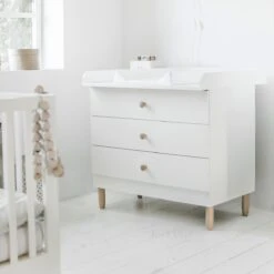 Petite Amélie ® Commode Kast Baby - Verzorgingstafel Met Veel (opberg)ruimte - Wit - Conform Door 100 Cm Breedte - Laden Openen & Sluiten Automatisch Door Soft Close - H.90x B.100x D.55 Cm 10 Petite Amélie ® Commode Kast Baby - Verzorgingstafel Met Veel (opberg)ruimte - Wit - Conform Door 100 Cm Breedte - Laden Openen & Sluiten Automatisch Door Soft Close - H.90x B.100x D.55 Cm -Baby Peuter Winkel 1200x1200 816