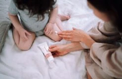 Naïf Vette Crème Voor De Gevoelige Huid - Baby En Kind - 75 Ml – Met Natuurlijke Ingrediënten -Baby Peuter Winkel 1200x776