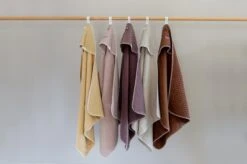 Koeka Omslagdoek Baby Wafel Antwerp - Zand -Baby Peuter Winkel 1200x799 41