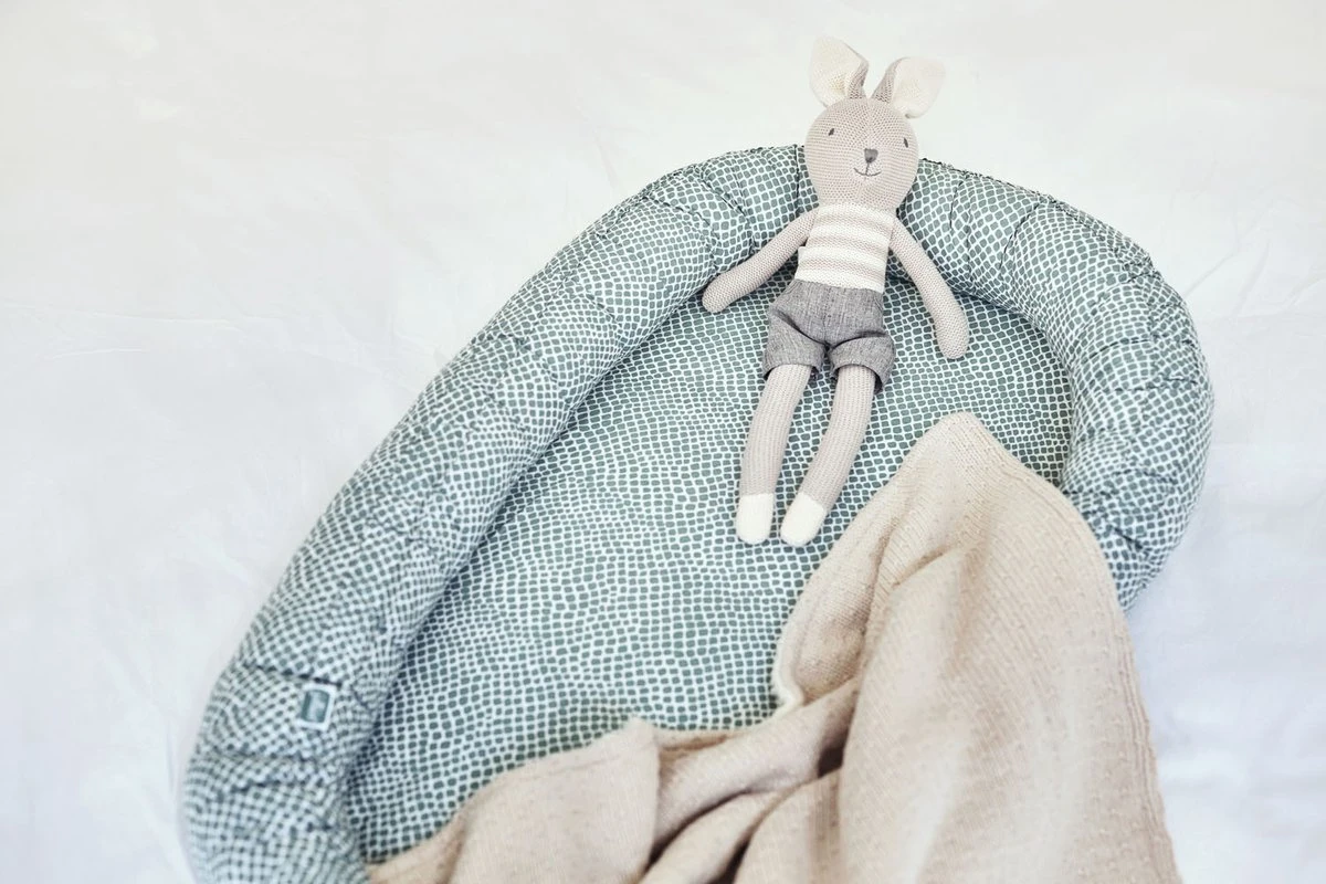 Jollein Babynest Snake 90x52cm - Ash Green 6 Jollein Babynest Snake 90x52cm - Ash Green - Afbeelding 4