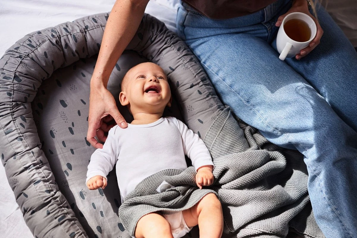 Jollein Babynest Snake 90x52cm - Ash Green 14 Jollein Babynest Snake 90x52cm - Ash Green - Afbeelding 12