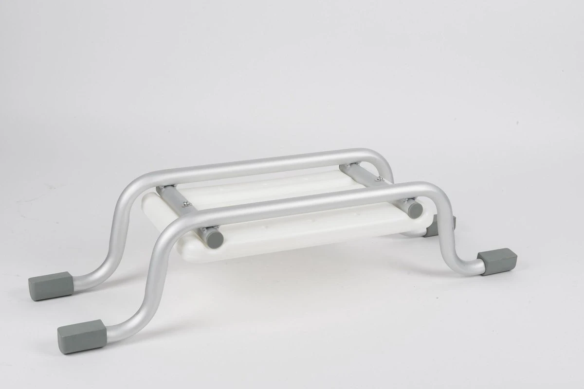 Vivamore Badzitje - Badstoeltje Tot Max. 150 KG - 74 X 23 X 18 CM - Badkruk - Anti-Slip Poten - Stevig Frame - Wit 4 Vivamore Badzitje - Badstoeltje Tot Max. 150 KG - 74 X 23 X 18 CM - Badkruk - Anti-Slip Poten - Stevig Frame - Wit - Afbeelding 2