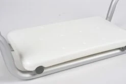 Vivamore Badzitje - Badstoeltje Tot Max. 150 KG - 74 X 23 X 18 CM - Badkruk - Anti-Slip Poten - Stevig Frame - Wit 18 Vivamore Badzitje - Badstoeltje Tot Max. 150 KG - 74 X 23 X 18 CM - Badkruk - Anti-Slip Poten - Stevig Frame - Wit -Baby Peuter Winkel 1200x800 34