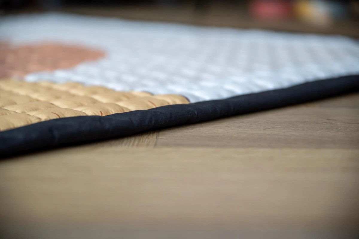 Love By Lily - Groot Speelkleed - Mr. Chairman Lion - 200x150cm 4 Love By Lily - Groot Speelkleed - Mr. Chairman Lion - 200x150cm - Afbeelding 2