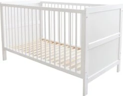 Petite Amélie ® Ledikant - Babybed Met Matras Wit 70x140 Cm - Meegroeibed 0 - 6 Jaar - Groeit Met Je Kind Mee 9 Petite Amélie ® Ledikant - Babybed Met Matras Wit 70x140 Cm - Meegroeibed 0 - 6 Jaar - Groeit Met Je Kind Mee -Baby Peuter Winkel 1200x943 4