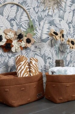 Meyco Commodemand Knots - Camel - Medium (26x19x16cm) -Baby Peuter Winkel 800x1200 308