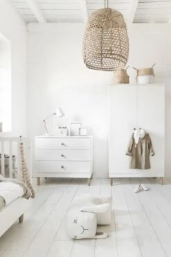 Petite Amélie ® Commode Kast Baby - Verzorgingstafel Met Veel (opberg)ruimte - Wit - Conform Door 100 Cm Breedte - Laden Openen & Sluiten Automatisch Door Soft Close - H.90x B.100x D.55 Cm 11 Petite Amélie ® Commode Kast Baby - Verzorgingstafel Met Veel (opberg)ruimte - Wit - Conform Door 100 Cm Breedte - Laden Openen & Sluiten Automatisch Door Soft Close - H.90x B.100x D.55 Cm -Baby Peuter Winkel 801x1200 28