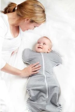 Love To Dream™ Babyslaapzak Swaddle Up™ - Inbakeren - Baby 0-3 Maanden - 3.5-6 Kg - All Season - Grijs -Baby Peuter Winkel 805x1200 1