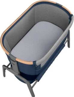 Maxi-Cosi Iora Co-Sleeper - Essential Blue -Baby Peuter Winkel 915x1200 3